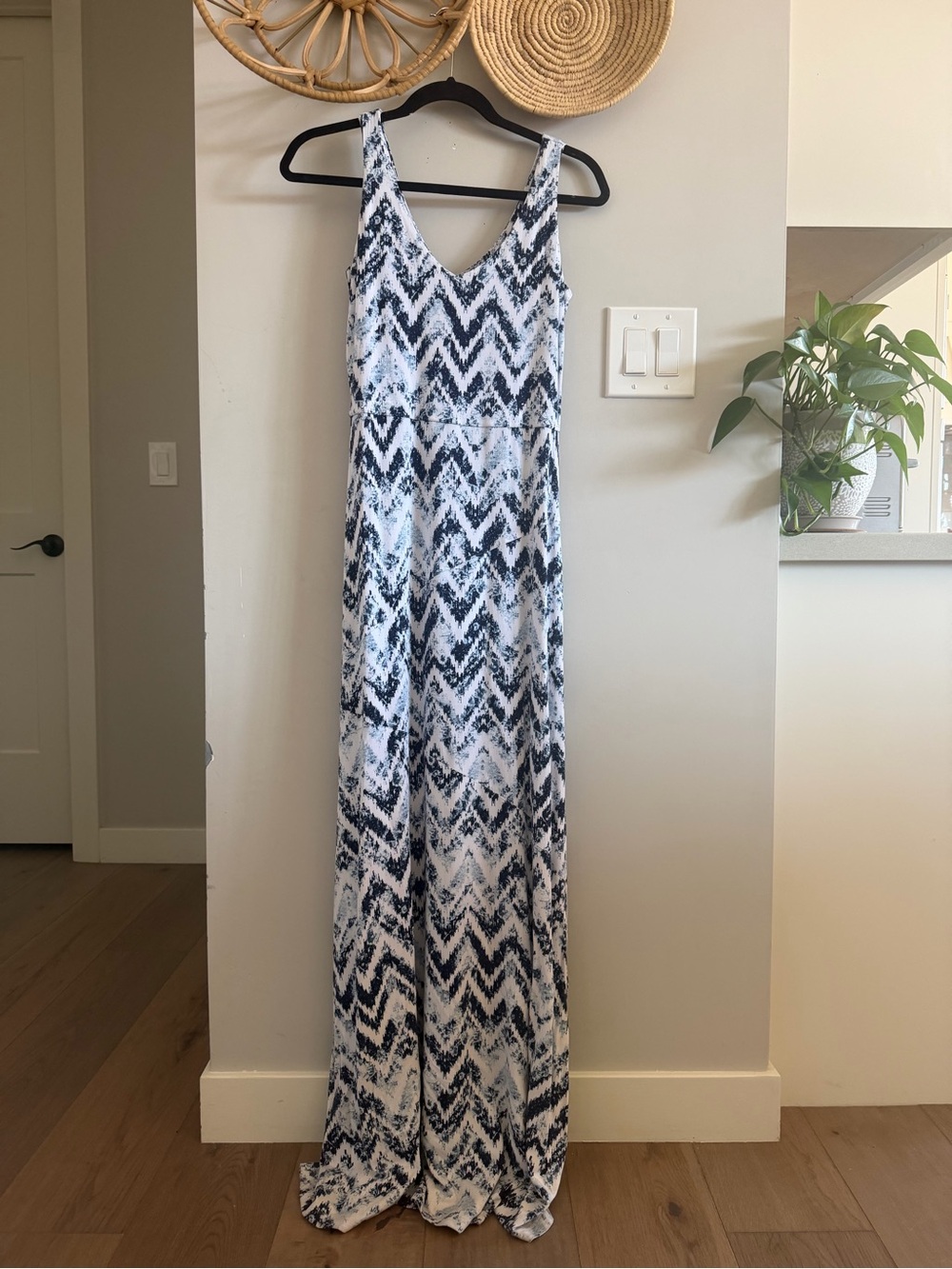 TART Shades of Blue & White Printed Maxi Dress - Size M